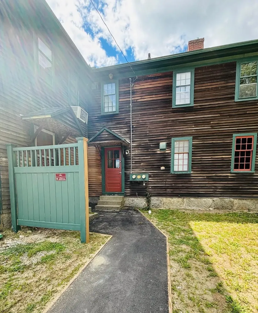 799 Elm Street Milford NH 03055