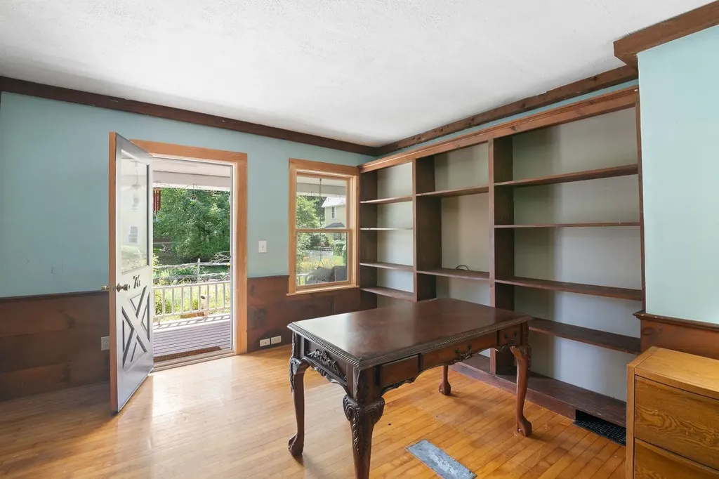 76 Spruce Street Brattleboro VT 05301