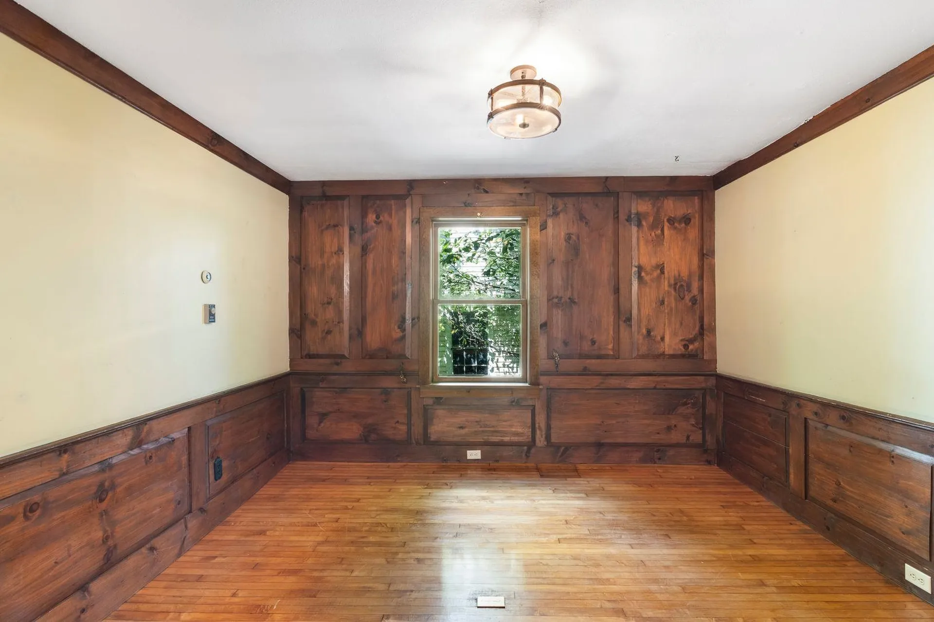 76 Spruce Street Brattleboro VT 05301