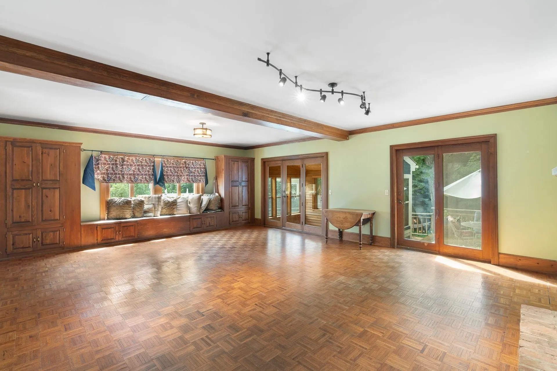 76 Spruce Street Brattleboro VT 05301