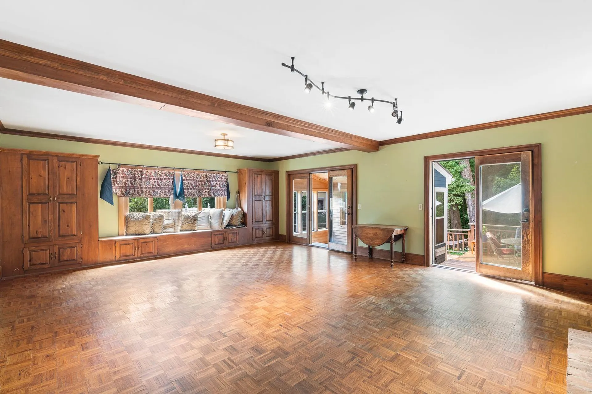 76 Spruce Street Brattleboro VT 05301