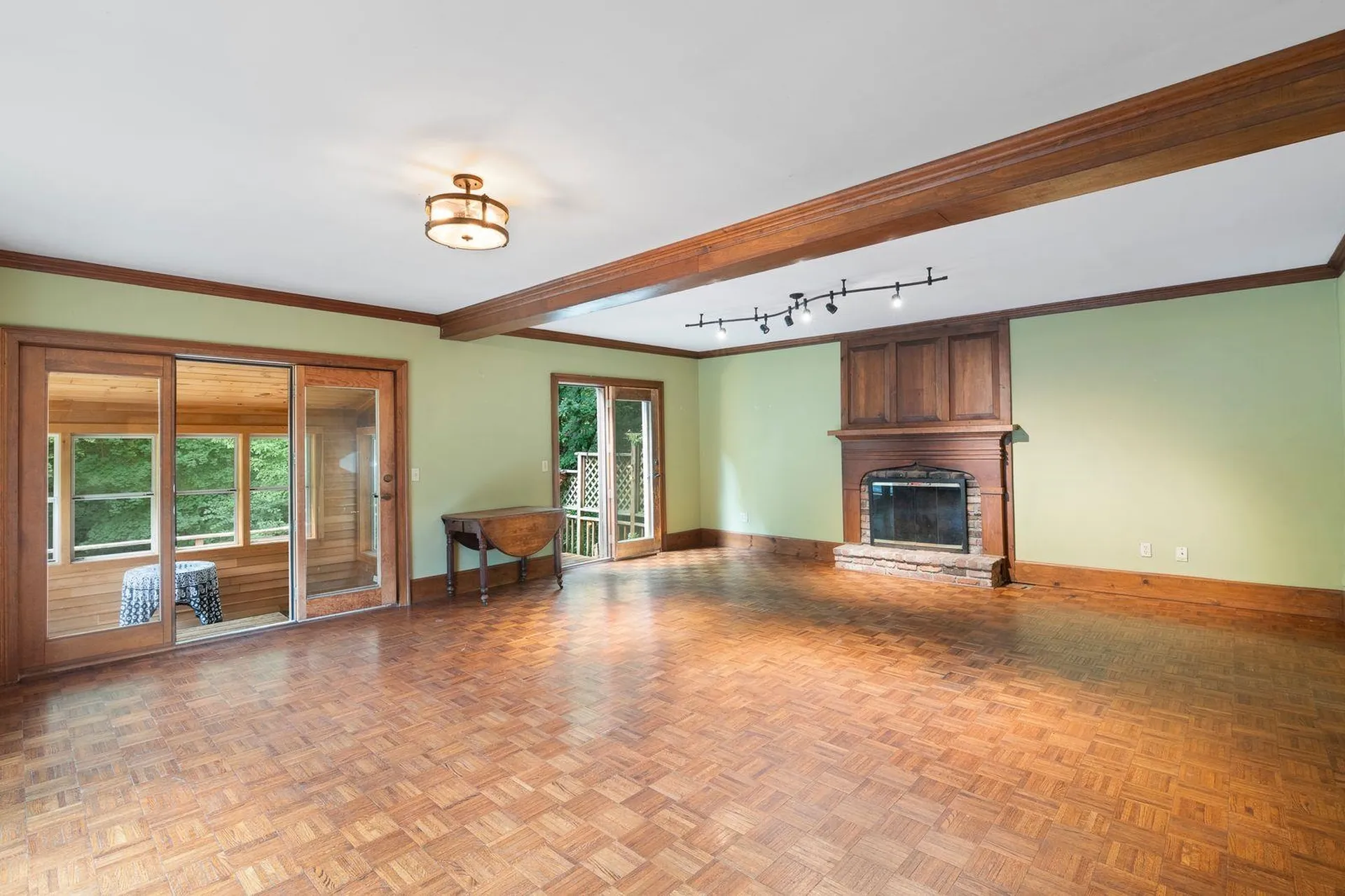 76 Spruce Street Brattleboro VT 05301