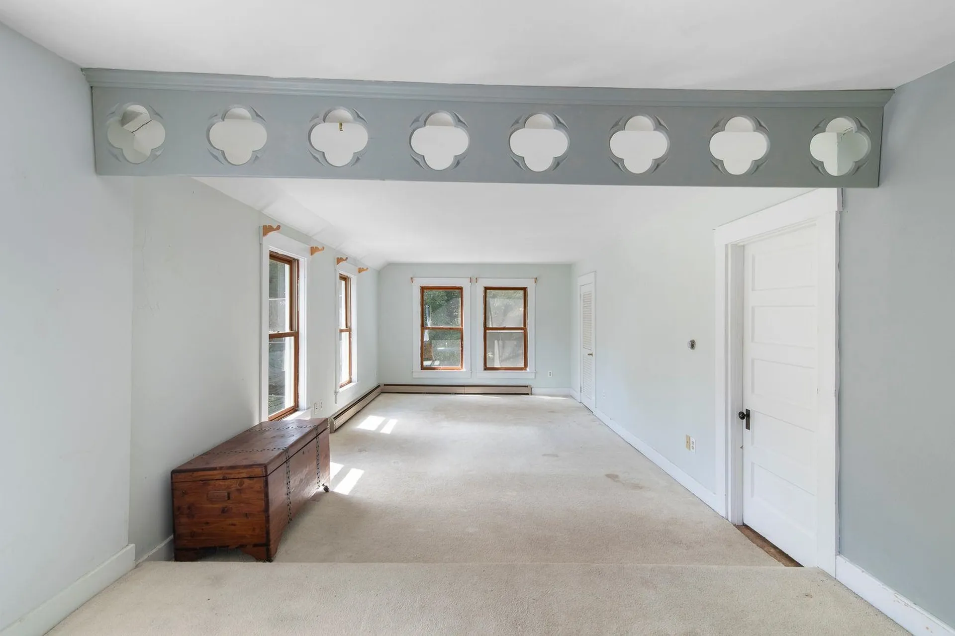 76 Spruce Street Brattleboro VT 05301