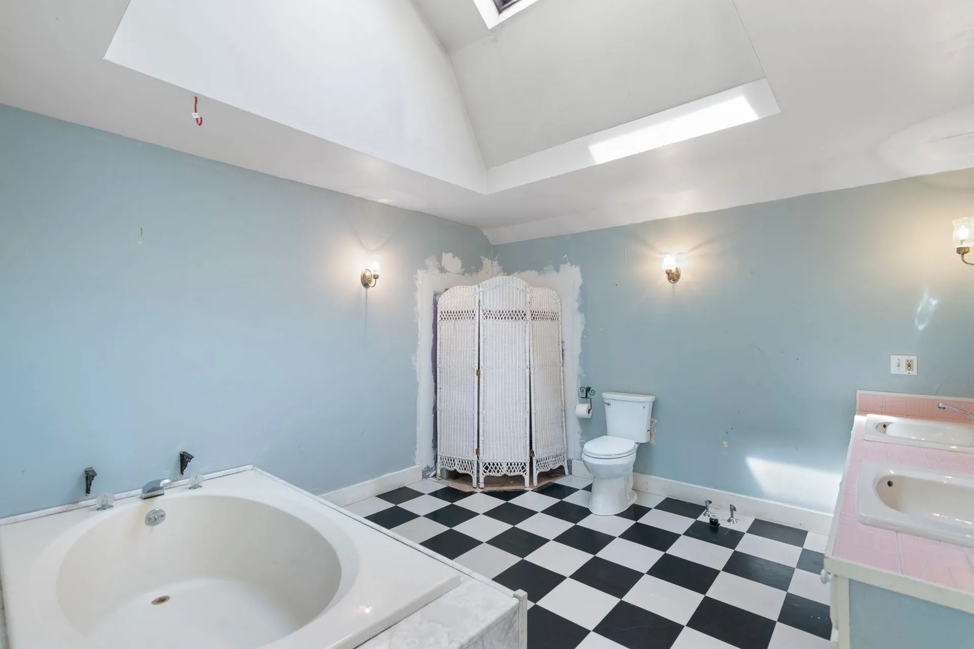 76 Spruce Street Brattleboro VT 05301