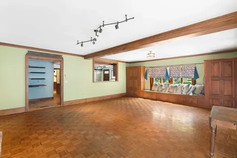 76 Spruce Street Brattleboro VT 05301