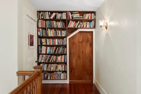 76 Spruce Street Brattleboro VT 05301