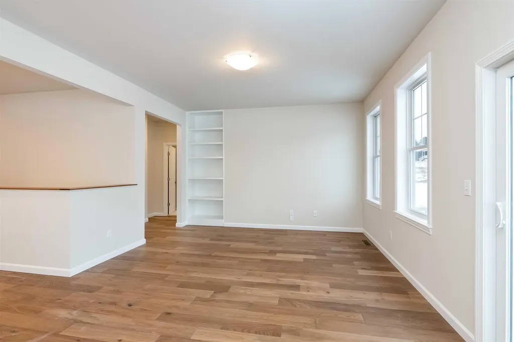 17 Dogwood Circle Milton VT 05468