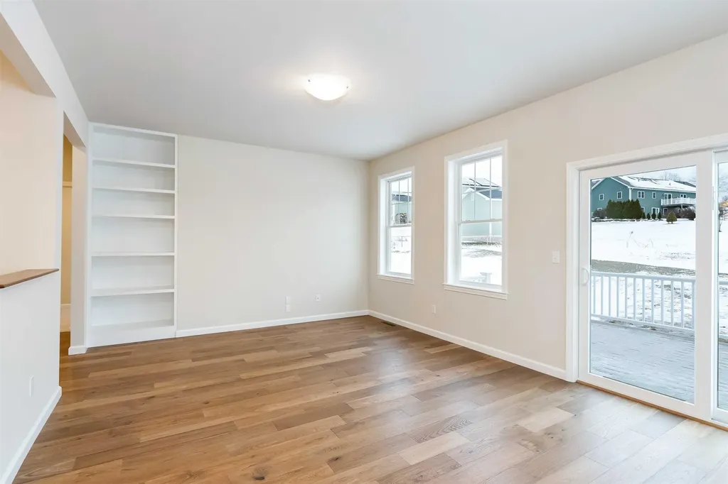 17 Dogwood Circle Milton VT 05468