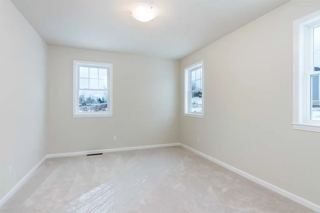 17 Dogwood Circle Milton VT 05468