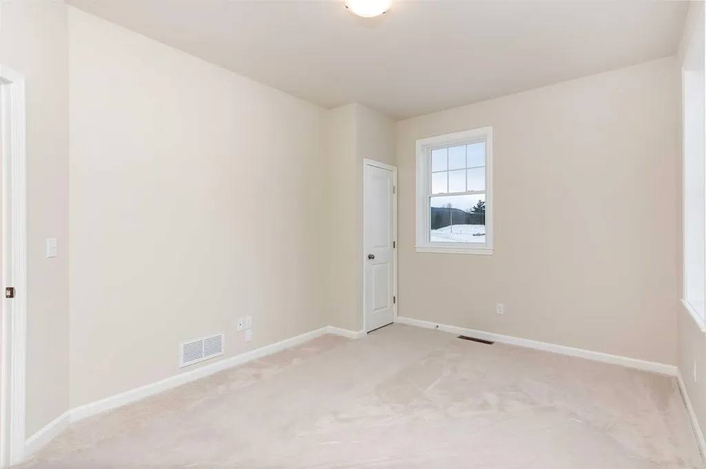 17 Dogwood Circle Milton VT 05468