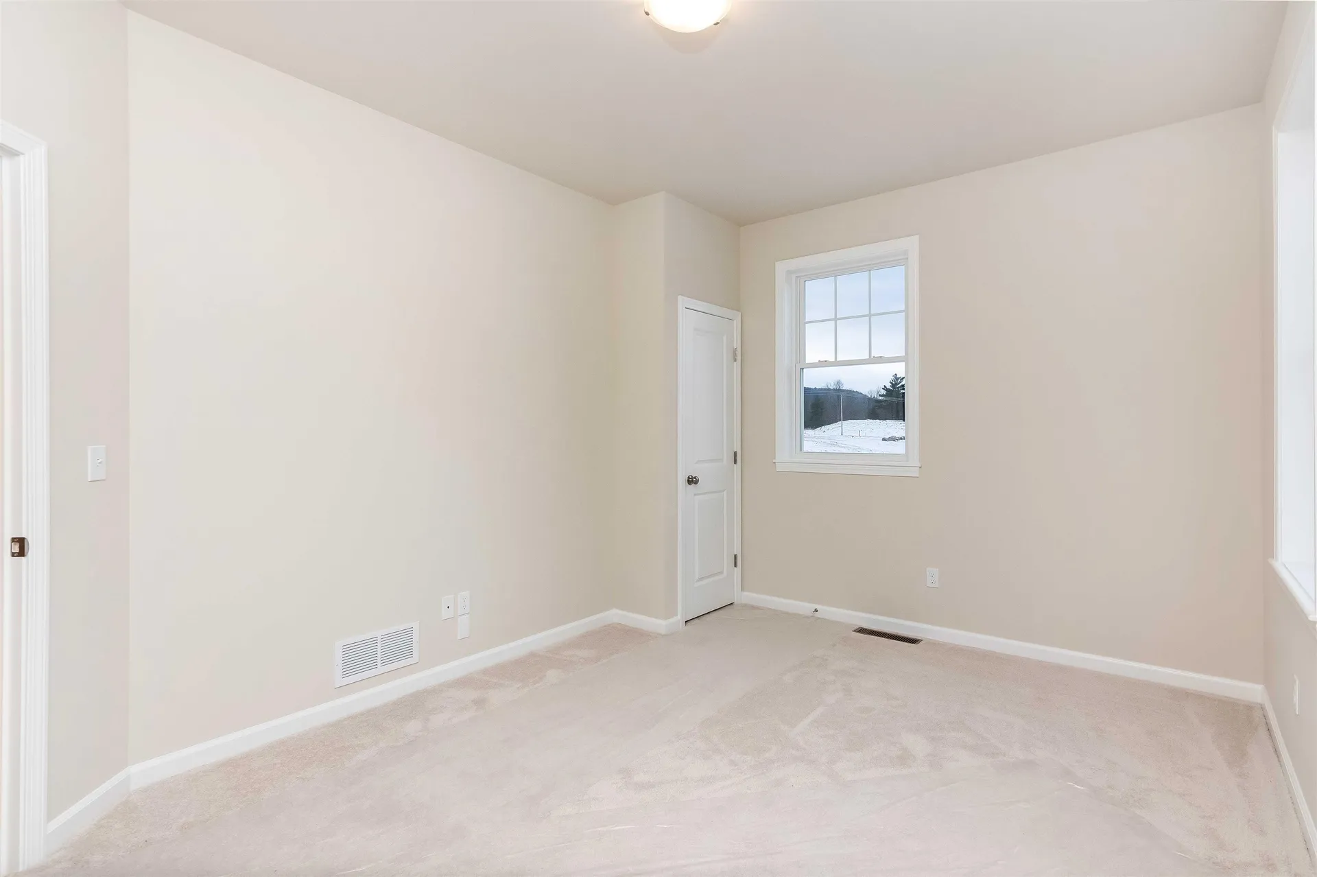 17 Dogwood Circle Milton VT 05468