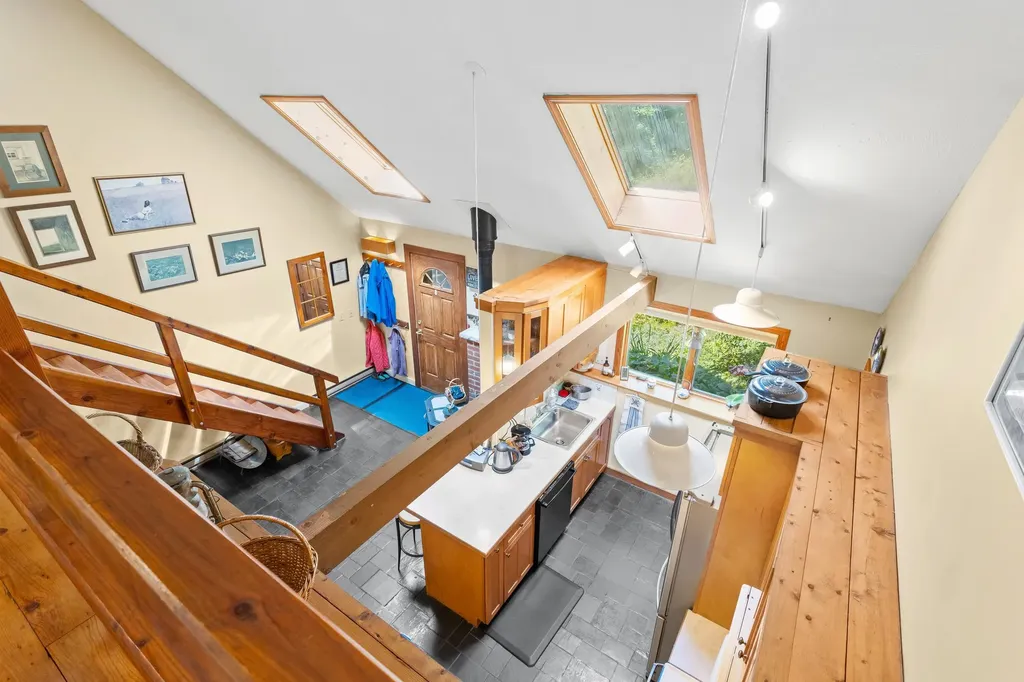 325 Stark Highway North Dunbarton NH 03046