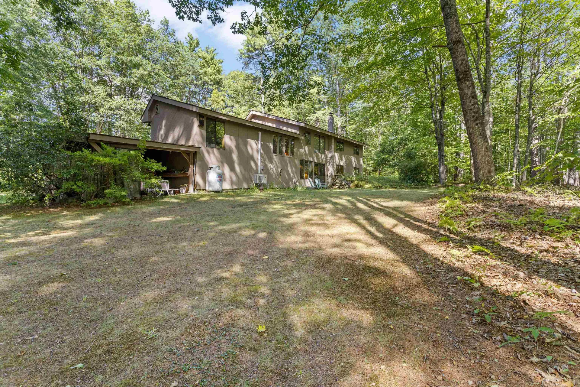 325 Stark Highway North Dunbarton NH 03046