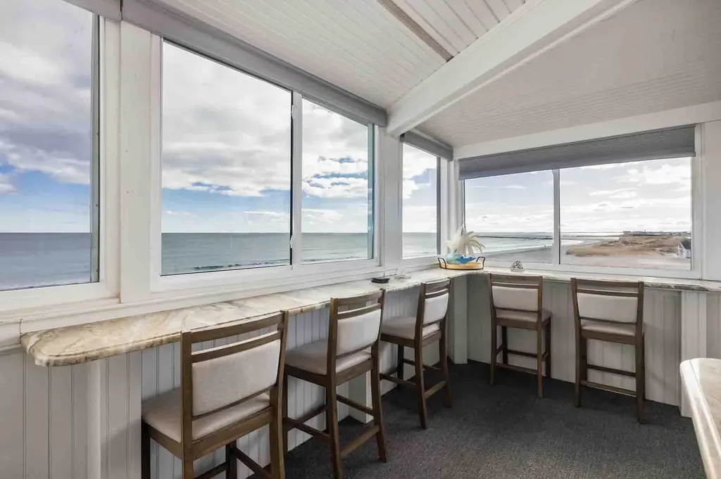 19 Atlantic Avenue Hampton NH 03842