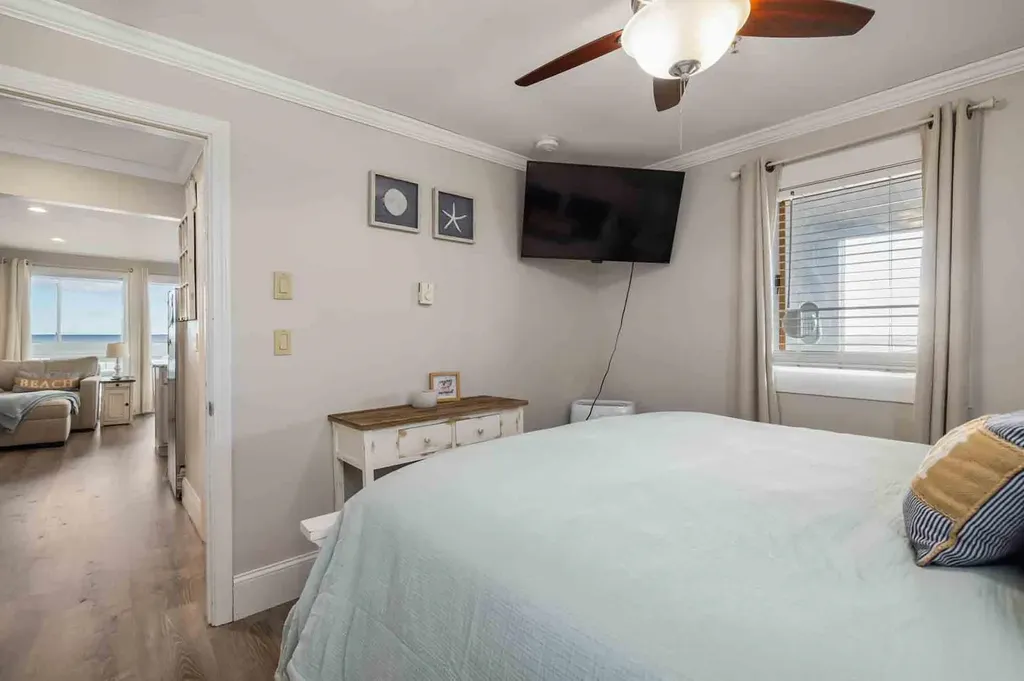 19 Atlantic Avenue Hampton NH 03842