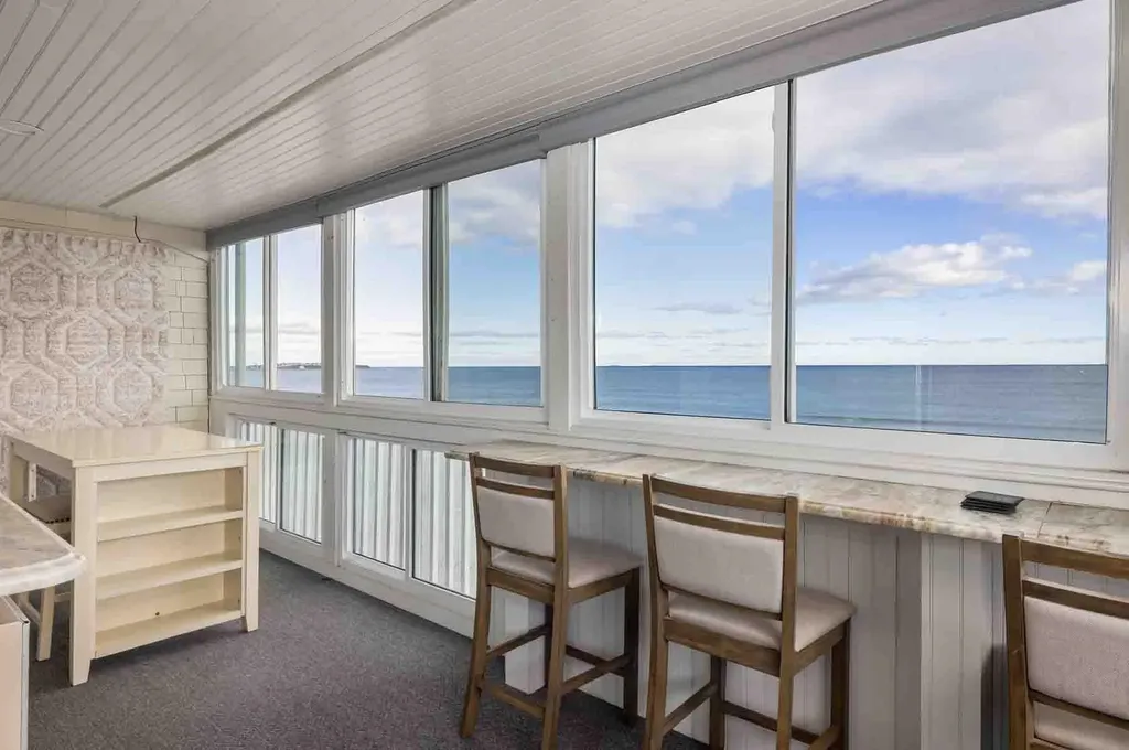 19 Atlantic Avenue Hampton NH 03842