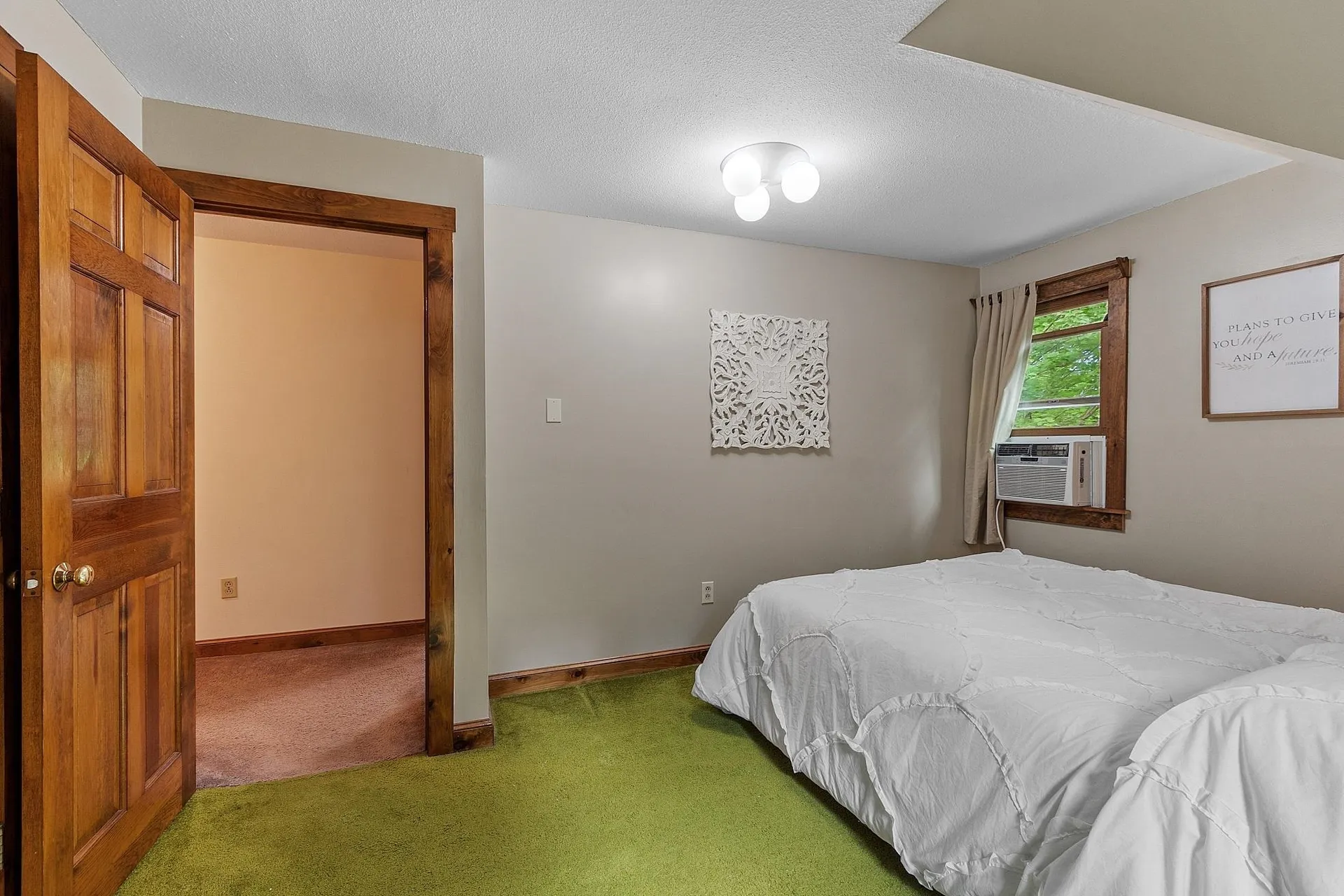 23 Greenbriar Road New Ipswich NH 03071