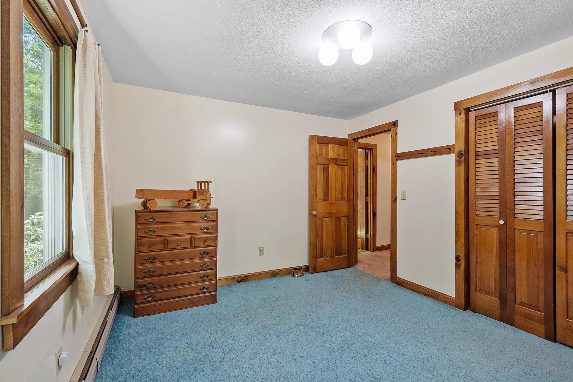 23 Greenbriar Road New Ipswich NH 03071