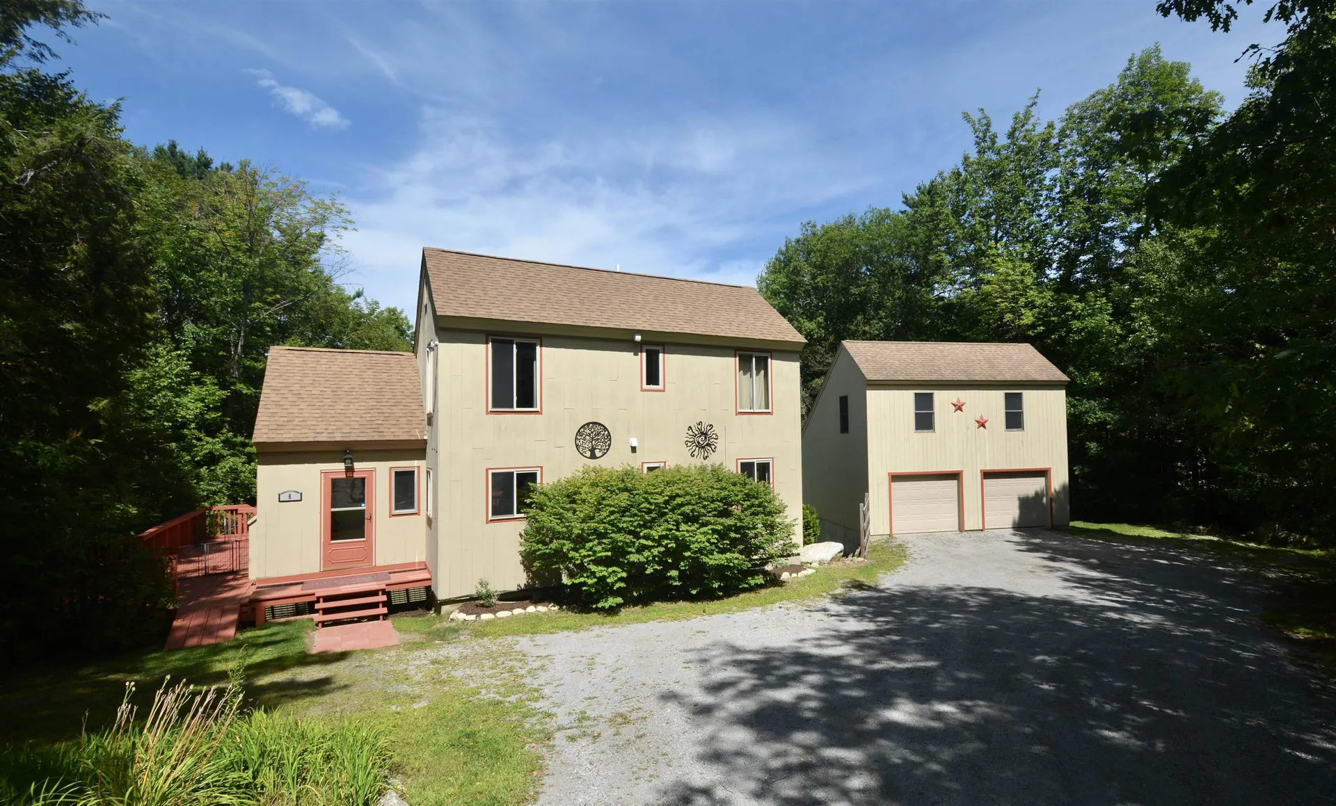 8 Old Spring Drive Grantham NH 03753