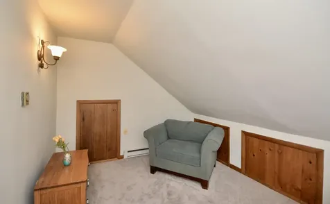 8 Old Spring Drive Grantham NH 03753