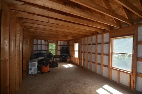 8 Old Spring Drive Grantham NH 03753