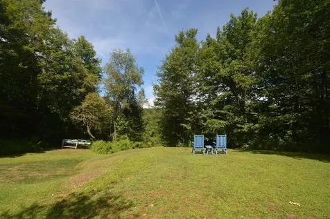 8 Old Spring Drive Grantham NH 03753