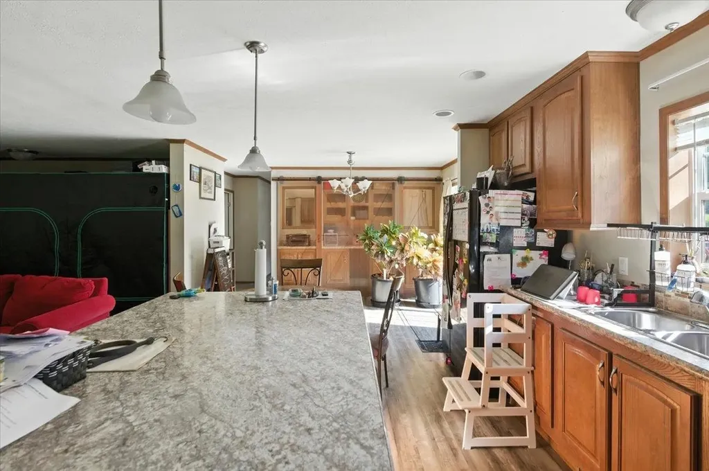 1433 N 116 Road Bristol VT 05443