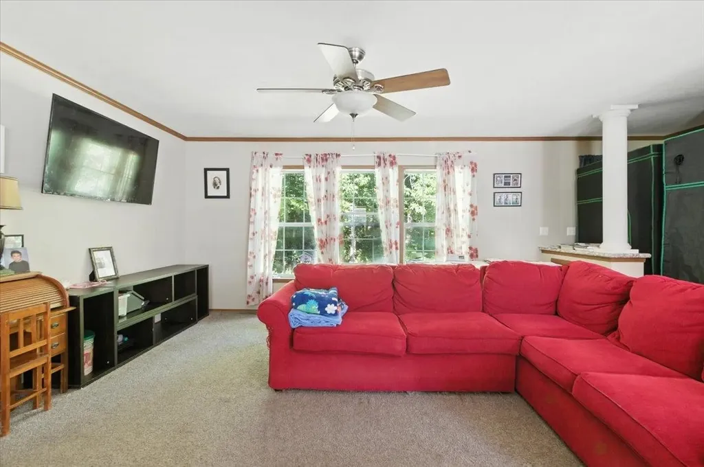 1433 N 116 Road Bristol VT 05443