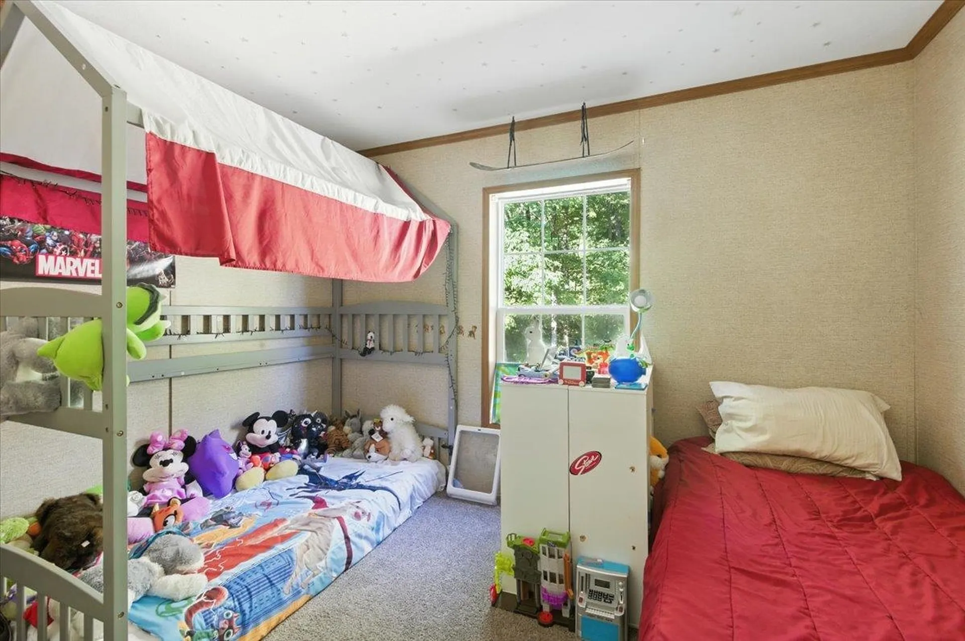 1433 N 116 Road Bristol VT 05443