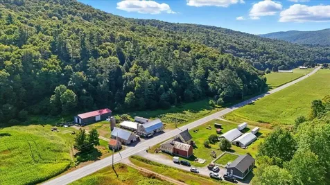 1433 N 116 Road Bristol VT 05443