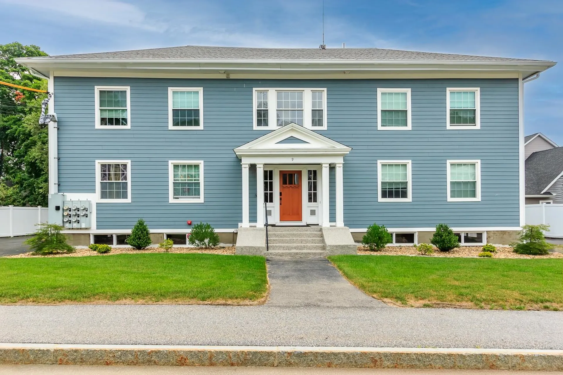 9 Central Street Salem NH 03079