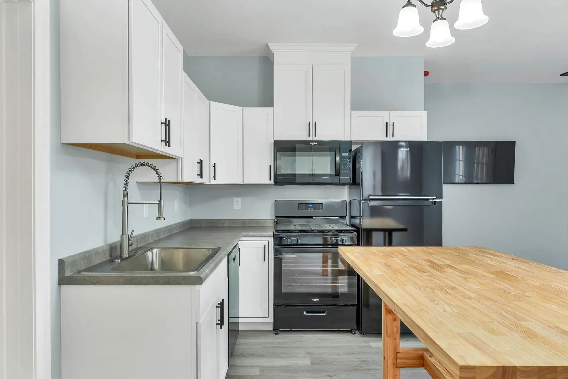 65 Main Street Ashland NH 03217