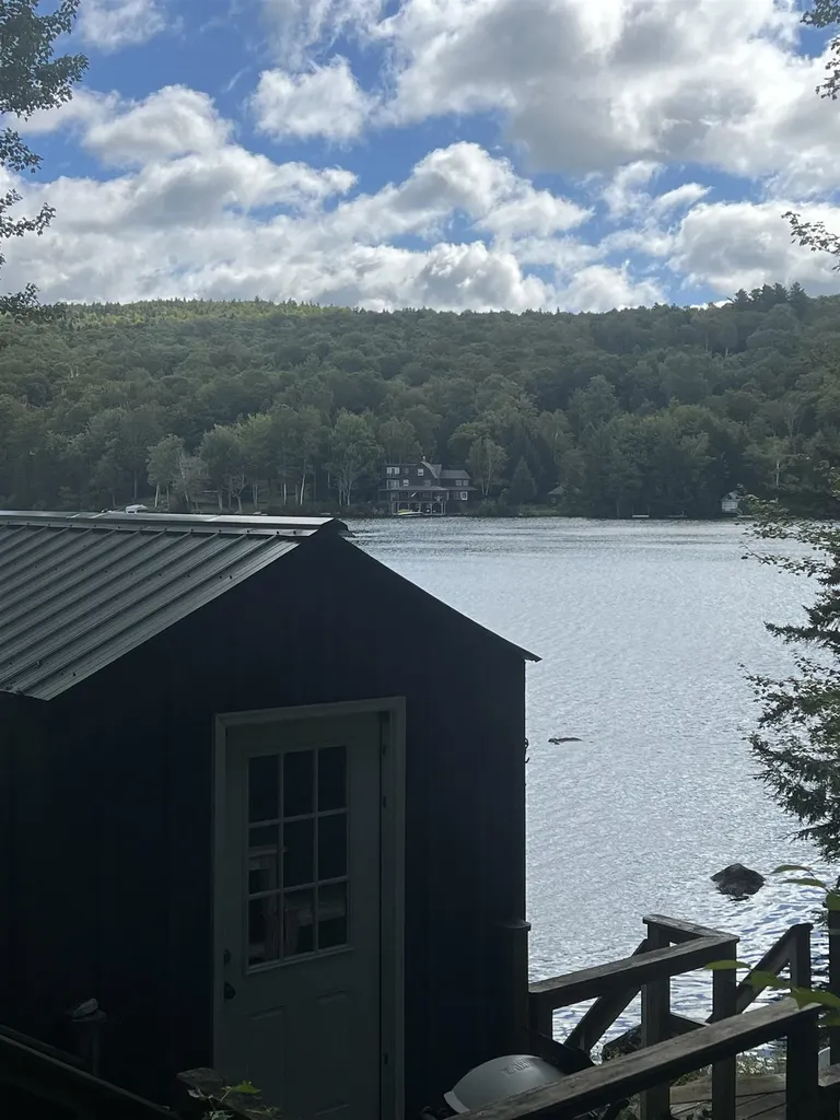 184 West Lake Road Wilmington VT 05363