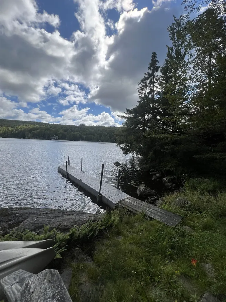 184 West Lake Road Wilmington VT 05363