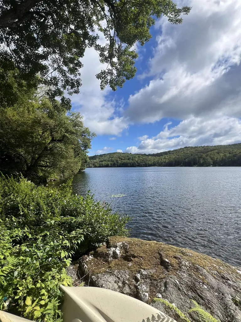 184 West Lake Road Wilmington VT 05363
