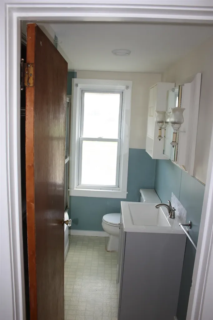 5949 Vt Route 30 Cornwall VT 05753