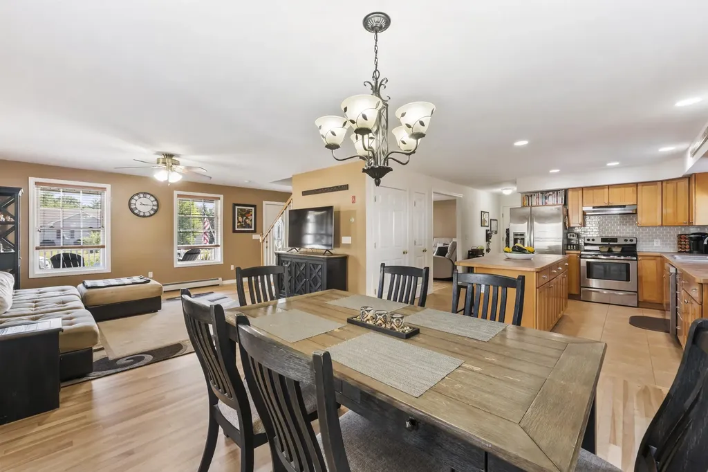 41 Cornfield Drive Somersworth NH 03878