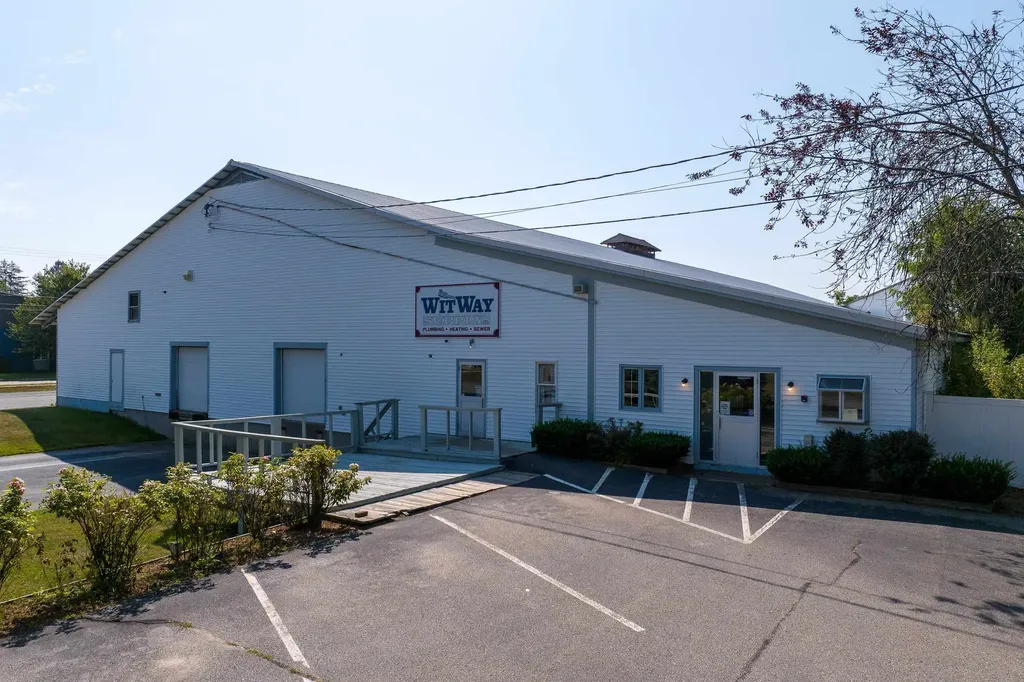 54 Allen Street Rochester NH 03867