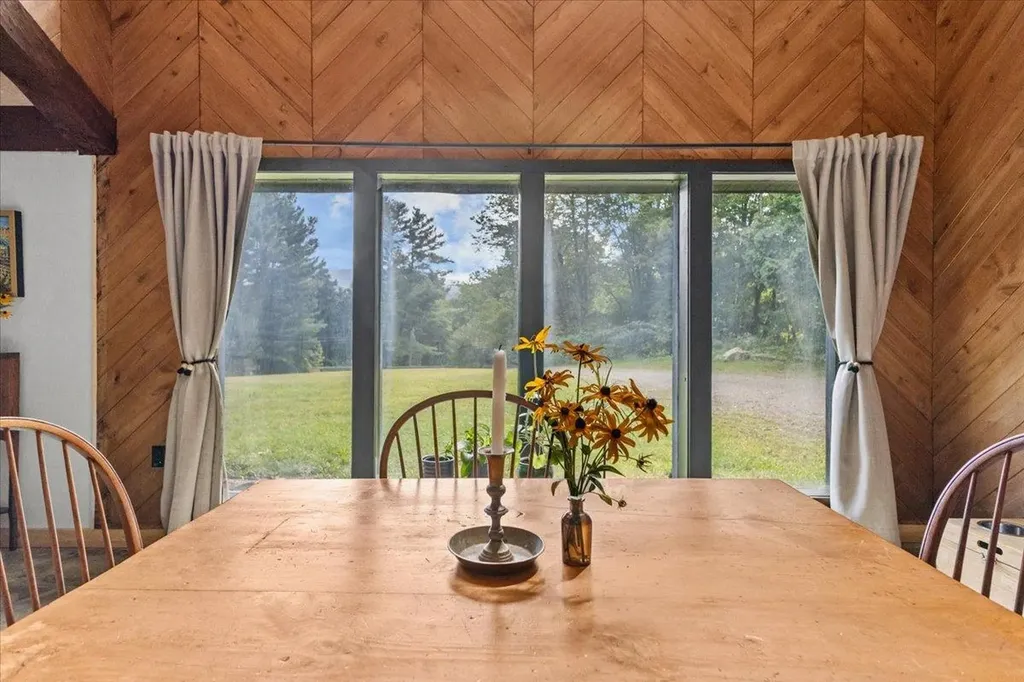 2640 Main Road Huntington VT 05462