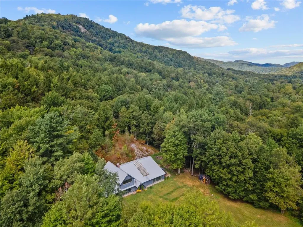 2640 Main Road Huntington VT 05462