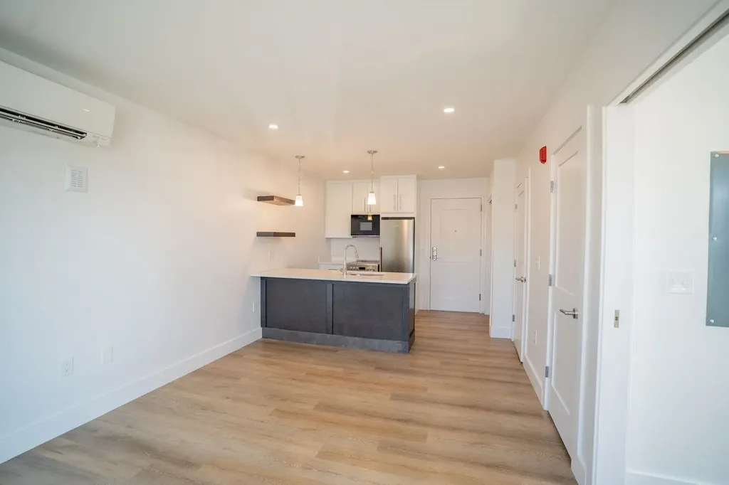 238 Deer Street Portsmouth NH 03801