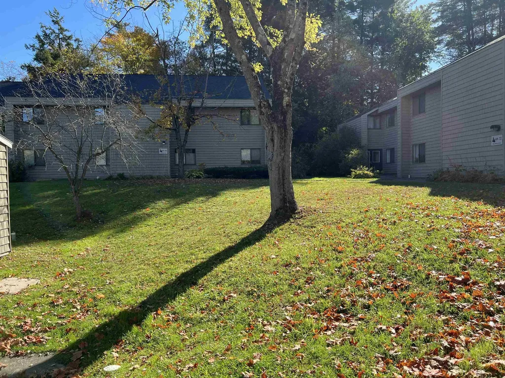 64 Hawthorne Circle South Burlington VT 05403