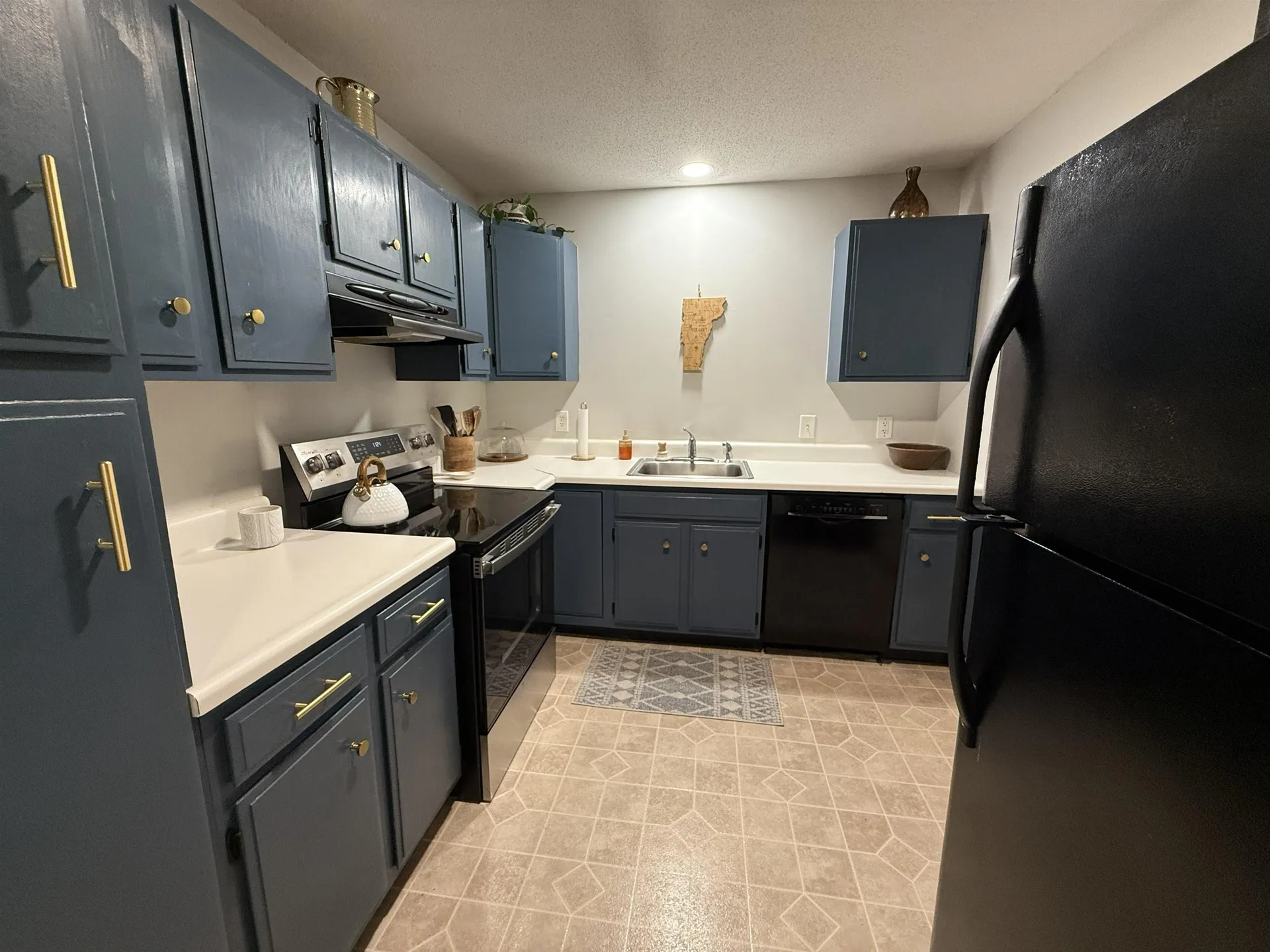 64 Hawthorne Circle South Burlington VT 05403