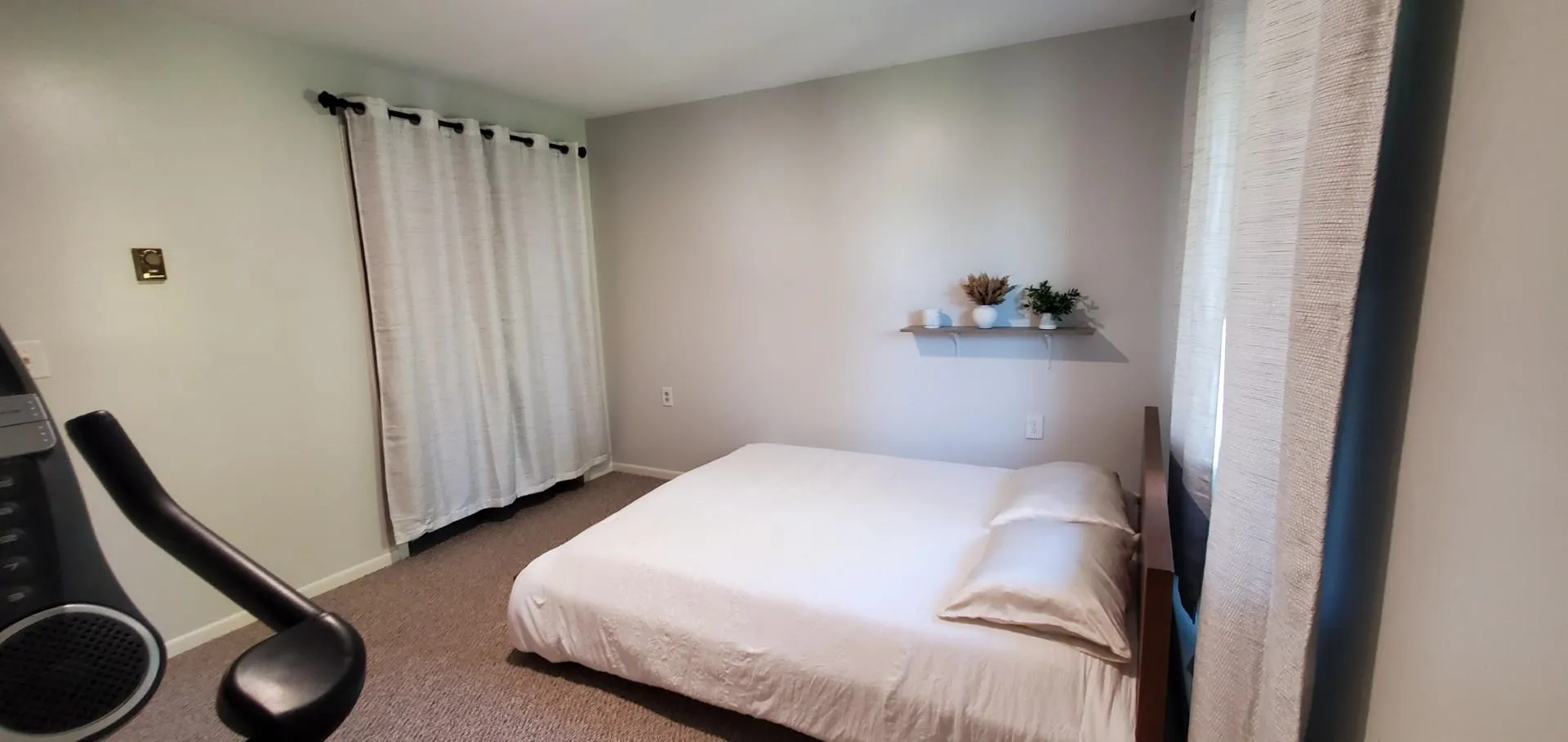 64 Hawthorne Circle South Burlington VT 05403