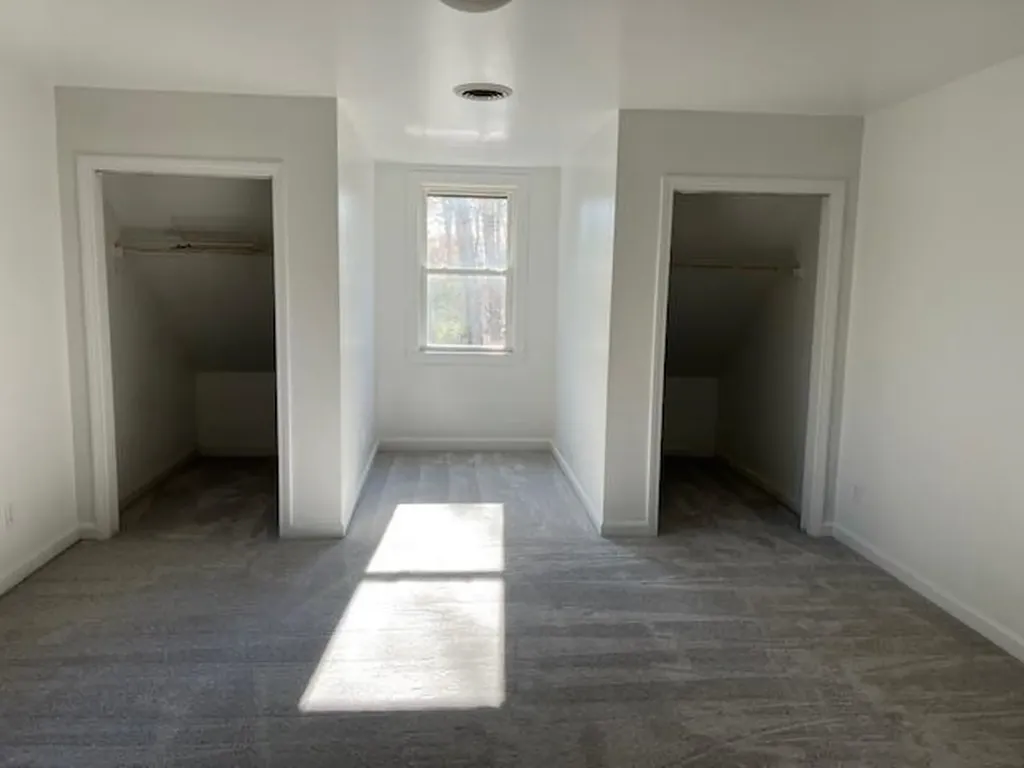 91 Lovering Road North Hampton NH 03862