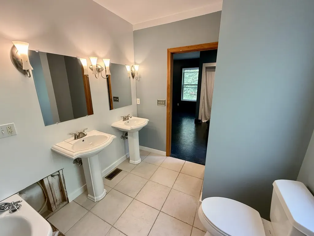 91 Lovering Road North Hampton NH 03862