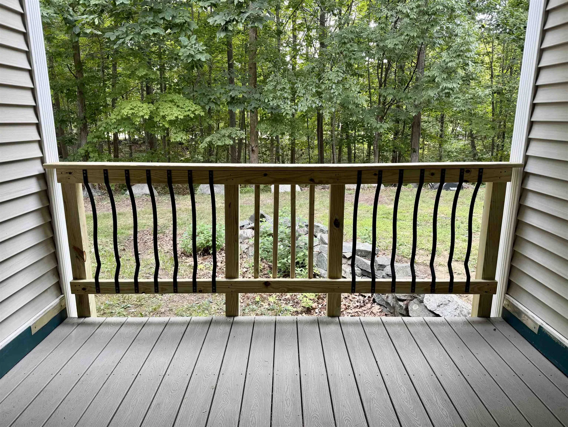 91 Lovering Road North Hampton NH 03862