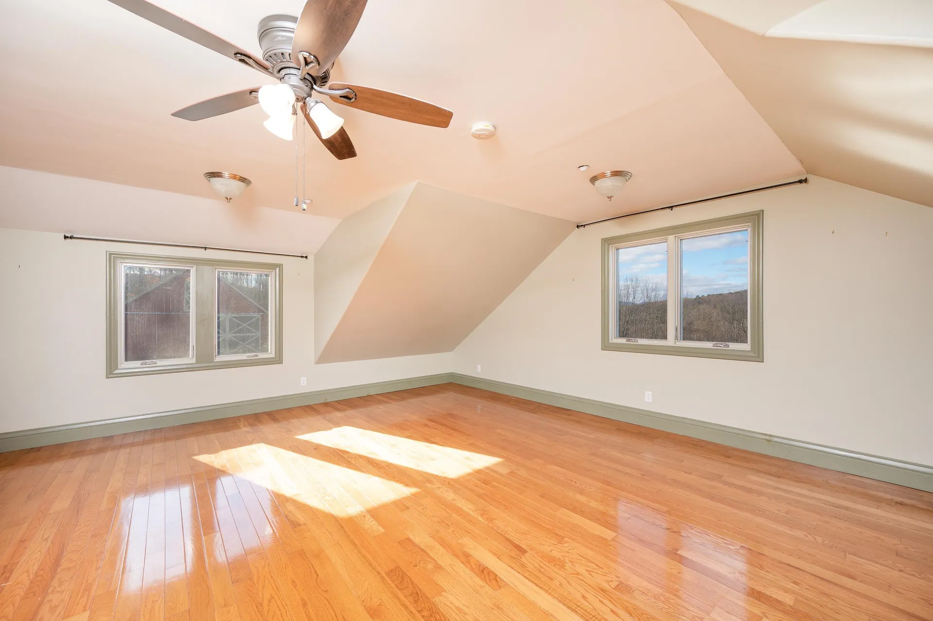 411 Wood Road Hartford VT 05059