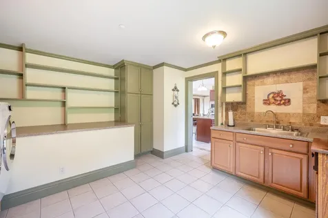 411 Wood Road Hartford VT 05059