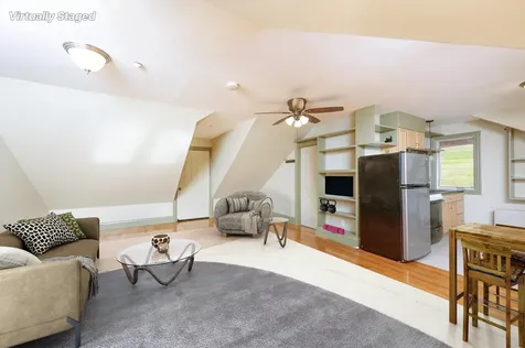 411 Wood Road Hartford VT 05059